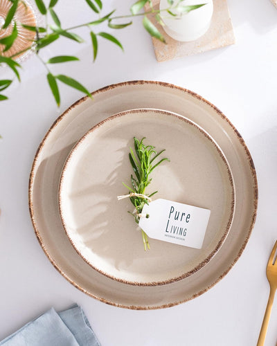 Ensemble Vaisselle en Grès 6 Personnes Rustique 24 pièces - Service de Table Rustique, Lavable au Lave-Vaisselle - Ensemble de Bols et Assiettes - Vaisselle de Table Pure Living en beige